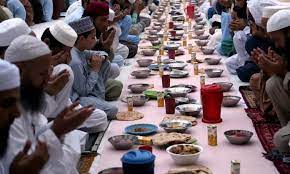 Kuwait bans iftar in mosques 